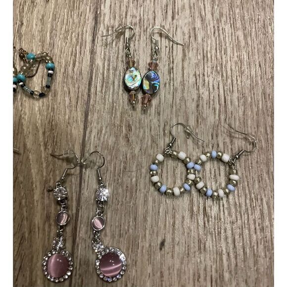 Earrings Lot of 5 Dangly Girly Classy - Picture 2 of 2